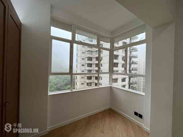 Mid Levels Central - Tregunter Block 1 09