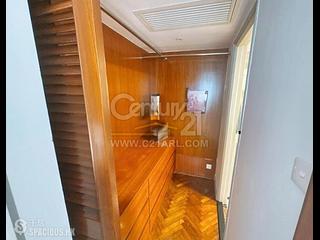 Mid Levels Central - 62B, Robinson Road 09