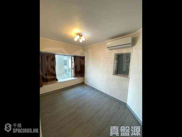 West Kowloon - The Waterfront Phase 1 Block 2 06