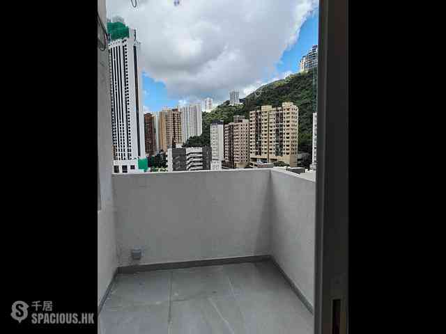 Wan Chai - Vincent Mansion High Block 01