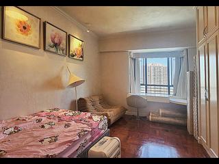 Mid Levels Central - Clovelly Court Block 1 10