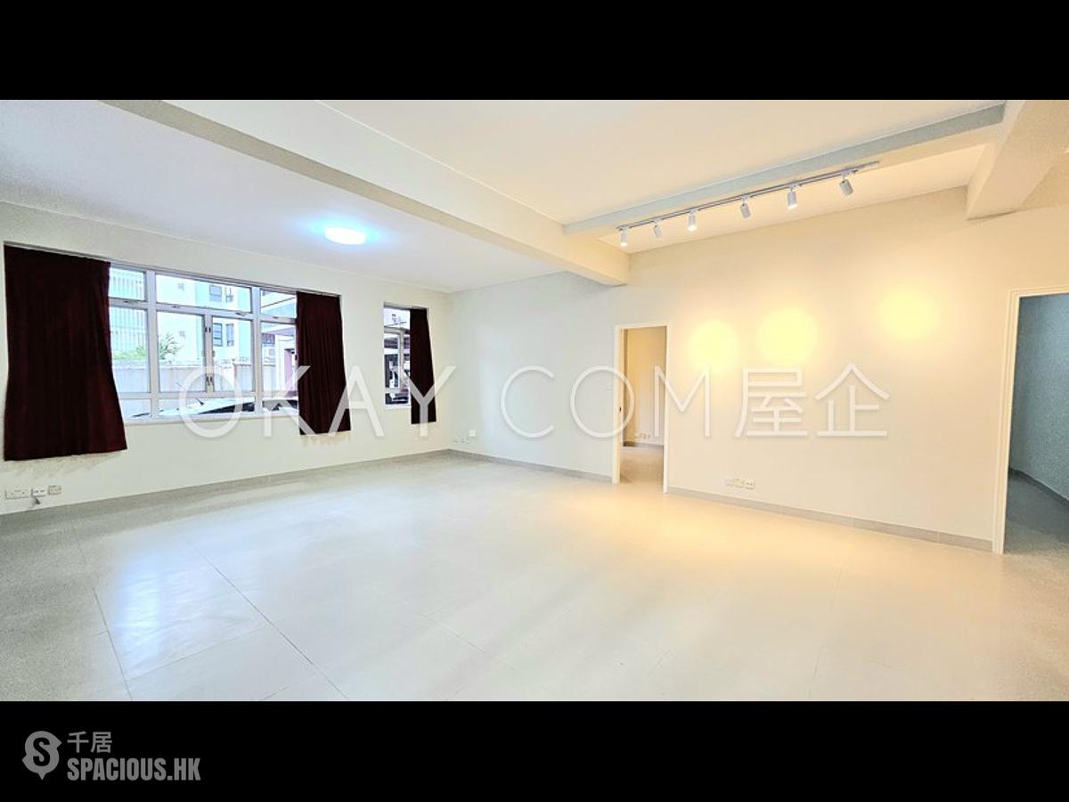 中半山 - 快樂大廈 01