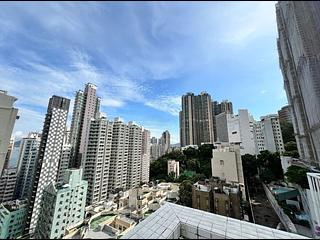 坚尼地城 - 宝树楼 02