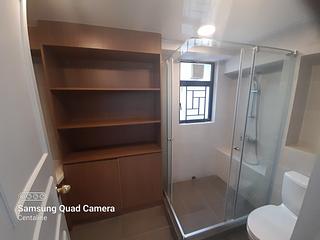 Mid Levels Central - 62B, Robinson Road 02
