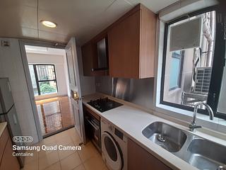 Mid Levels Central - 62B, Robinson Road 07