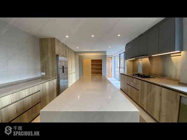 Repulse Bay - South Bay Hall 04