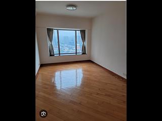 West Kowloon - Sorrento Phase 2 Block 1 04