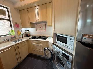 Shek Tong Tsui - The Belcher's Phase 2 Block 6 02