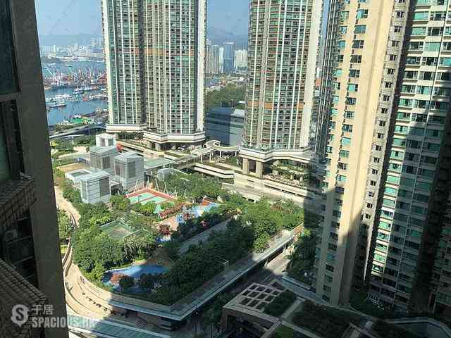 West Kowloon - The Waterfront Phase 1 07