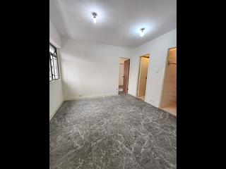 Sai Ying Pun - Fung Yat Building 02