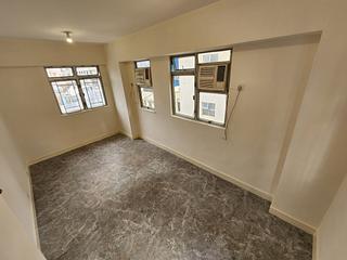 Sai Ying Pun - Fung Yat Building 10