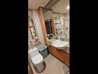 Tseung Kwan O - The Grandiose Block 1 04