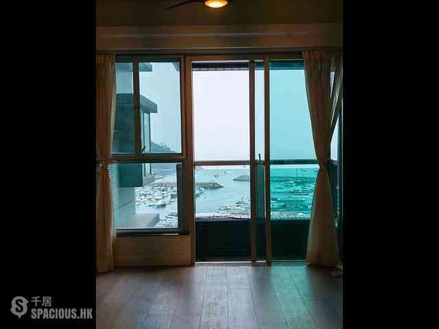 Ap Lei Chau - Sham Wan Towers Block 3 01