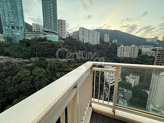 Happy Valley - The Altitude 05