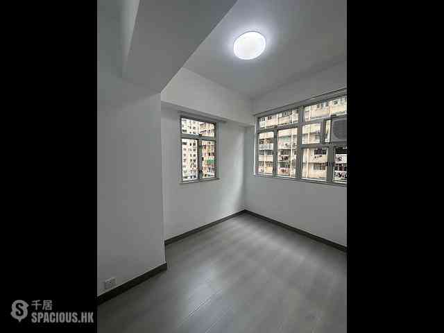North Point - Kiu Kwan Mansion 05