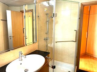 Pok Fu Lam - La Mer Block 1 12