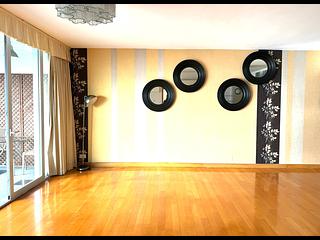 Pok Fu Lam - La Mer Block 1 13