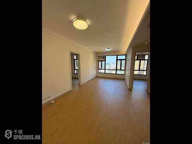 Pok Fu Lam - Pokfulam Gardens Block 2 01