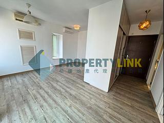 Soho - Centrestage 06