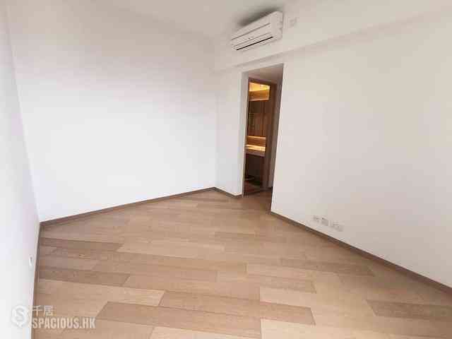 Tung Chung - The Visionary Tower 5 05