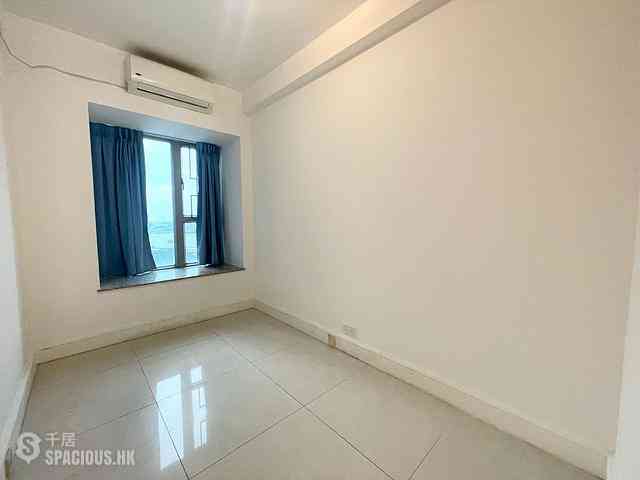 Tung Chung - Caribbean Coast Phase 3 Carmel Cove Tower 9 07