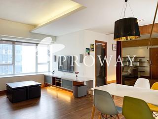 Mid Levels West - Bonham Court 03