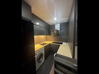 Wan Chai - The Zenith Phase 1 Block 2 03