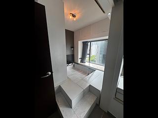 Wan Chai - The Zenith Phase 1 Block 2 04
