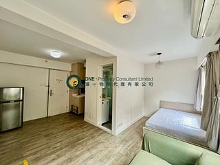 Sai Ying Pun - Tung Cheung Building 02