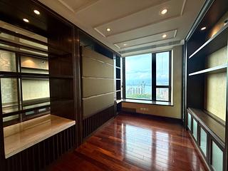 Mid Levels West - 1, Po Shan Road 24
