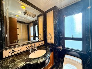 Mid Levels West - 1, Po Shan Road 19