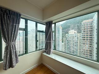 Mid Levels Central - Robinson Place 02