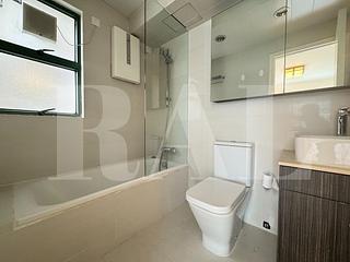Mid Levels Central - Robinson Place 05