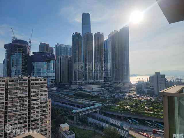 Yau Ma Tei - The Coronation Tower 7 19
