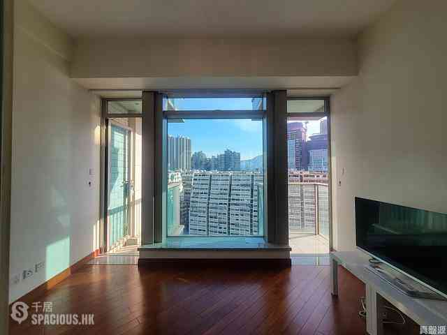 Yau Ma Tei - The Coronation Tower 7 02