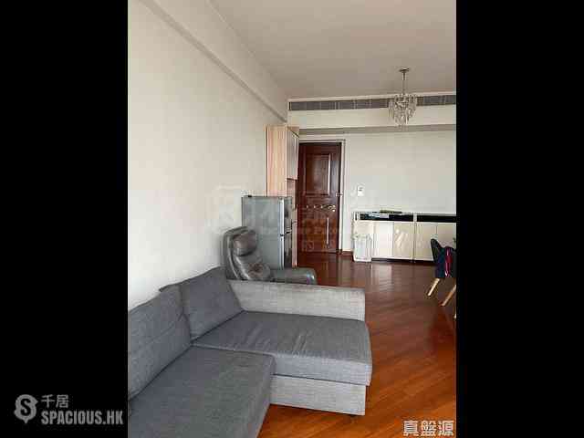 Yau Ma Tei - The Coronation Tower 2 07