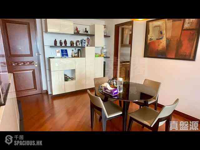 Yau Ma Tei - The Coronation Tower 1 07
