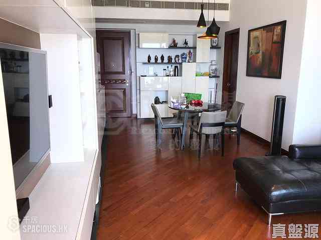 Yau Ma Tei - The Coronation Tower 1 02