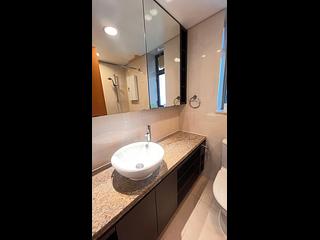 Wan Chai - The Zenith Phase 1 Block 2 04