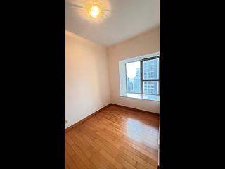 Wan Chai - The Zenith Phase 1 Block 2 07
