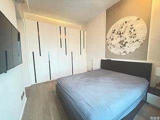 Fortress Hill - Le Sommet 10