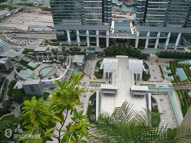 West Kowloon - The Waterfront Phase 1 19