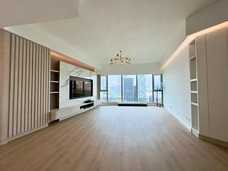 Mid Levels Central - Regence Royale Tower 1 02