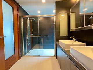 Mid Levels Central - Regence Royale Tower 1 10