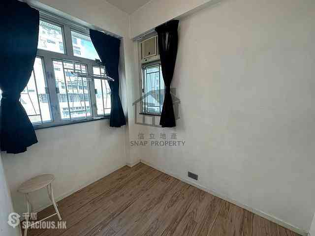 Sheung Wan - Wing Fai Building 01