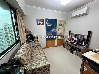 Shek Tong Tsui - Cheong Wan Mansion 02