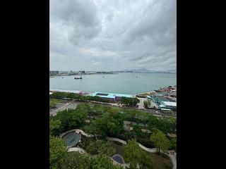Tung Chung - Coastal Skyline Phase 4 Le Bleu Deux Block 2 02
