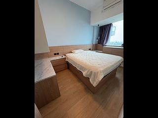 Tung Chung - Coastal Skyline Phase 4 Le Bleu Deux Block 2 05