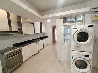 Mid Levels Central - Pine Court 06