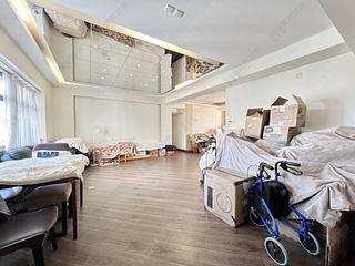 Wan Chai - Suncrest Tower 03